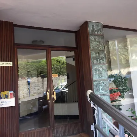 Appartement Matteo's Flat Close To Portosole & Downtown 4 P.l.